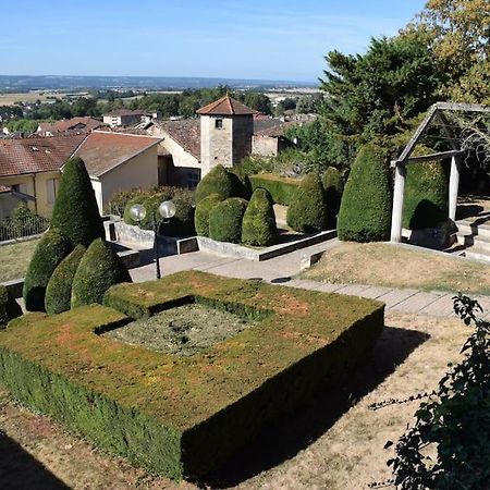 Gite Des Remparts Reservation Par Telephone Laissez Vos Coordonnees La Cote-Saint-Andre Exteriér fotografie